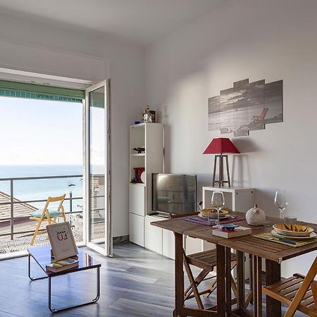 Sunset Apartment Above The Sea By Wonderful Italy 보글리아스코 외부 사진