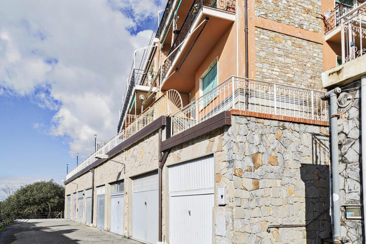 Sunset Apartment Above The Sea By Wonderful Italy 보글리아스코 외부 사진